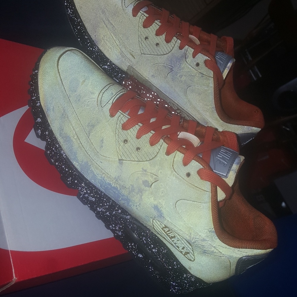 Nike air max 90 Mars Landing size 6 (brand new)